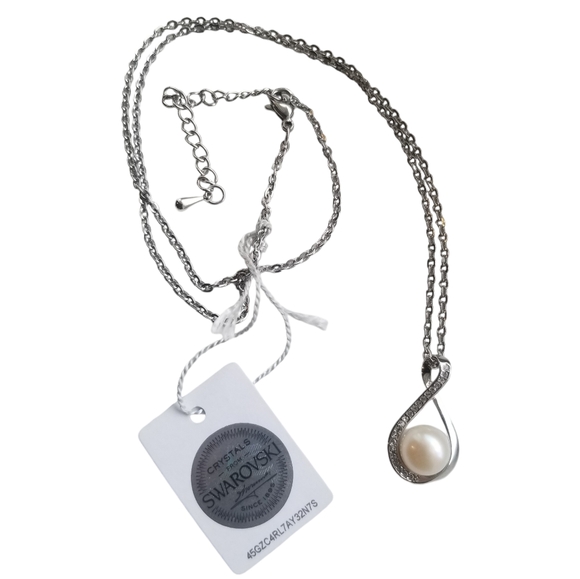 Swarovski Crystal Infinity Necklace - Picture 3 of 6